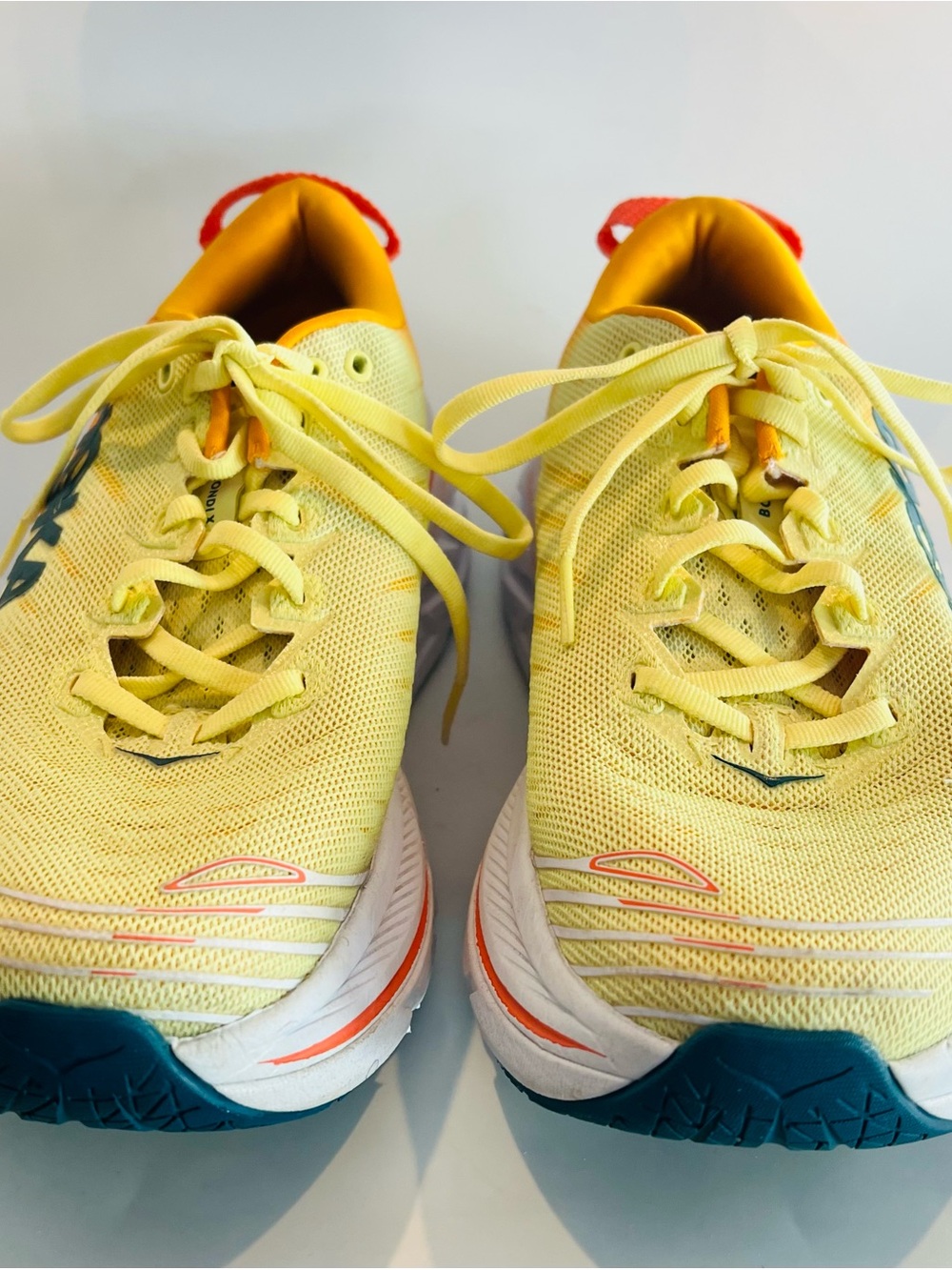 Hoka One One Bondi X Men’s Carbon Plated Running Shoes Size 8D
